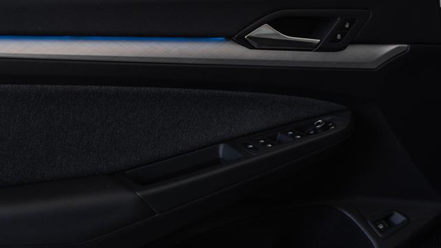 VOLKSWAGEN GOLF 1.5 TSI EHYBRID DSG 204CV EDITIO - foto 24