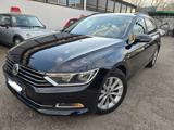 VOLKSWAGEN Passat Variant 2.0 TDI DSG Executive BlueMotion Tech.