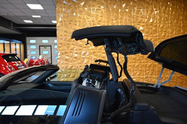 PORSCHE 911 NUOVA TARGA 4 GTS 541CV SOLLEV.2 - foto 25