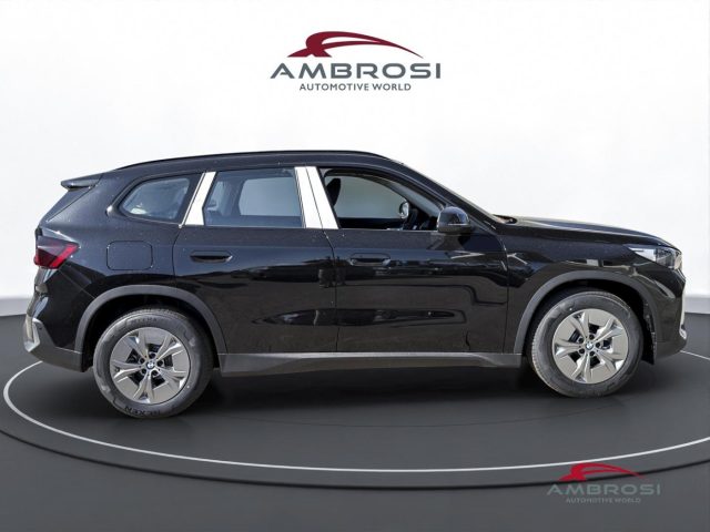 BMW IX1 EDRIVE20 PREMIUM PACKAGE - foto 5