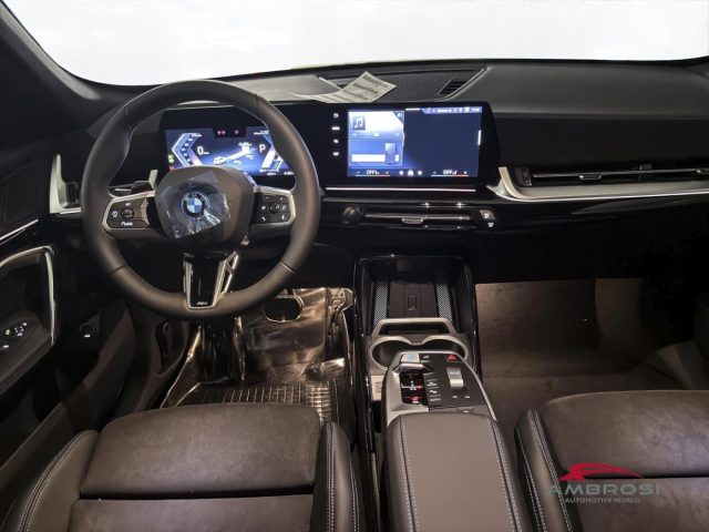 BMW IX1 EDRIVE20 MSPORT PREMIUM PACKAGE - foto 14