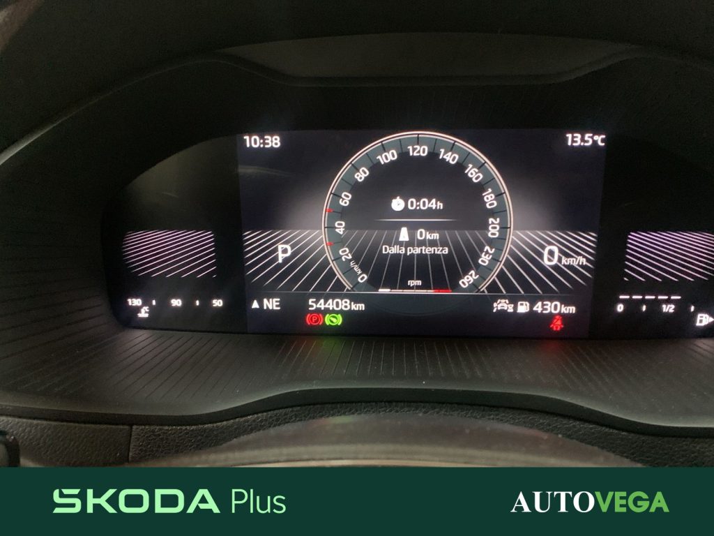 immagine usato SKODA Karoq 2.0 tdi evo executive 115cv dsg
