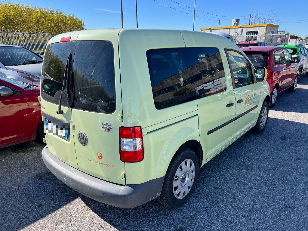 Immagine di VOLKSWAGEN Caddy 2.0 5p. BENZ/METANO 7 POSTI del 06/2006 km 389987
