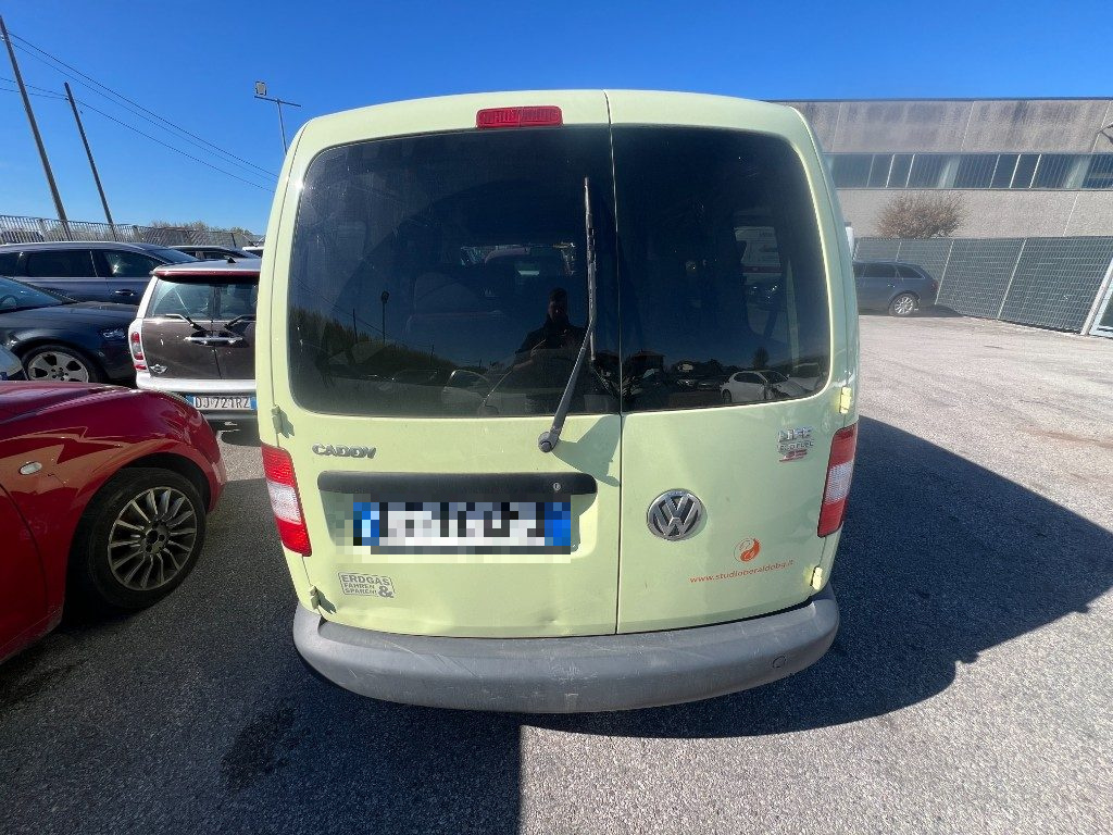 Immagine di VOLKSWAGEN Caddy 2.0 5p. BENZ/METANO 7 POSTI del 06/2006 km 389987