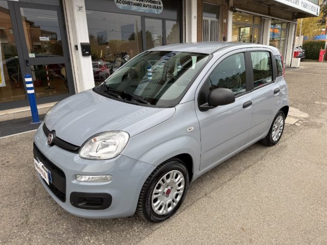 fiat panda 1.0 firefly ss hybrid city life apple/android aut usata