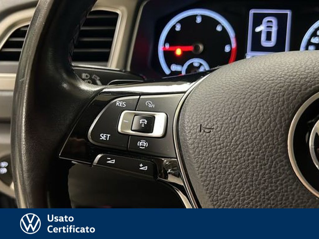 immagine usato VOLKSWAGEN T-Roc 2.0 tdi business 150cv dsg