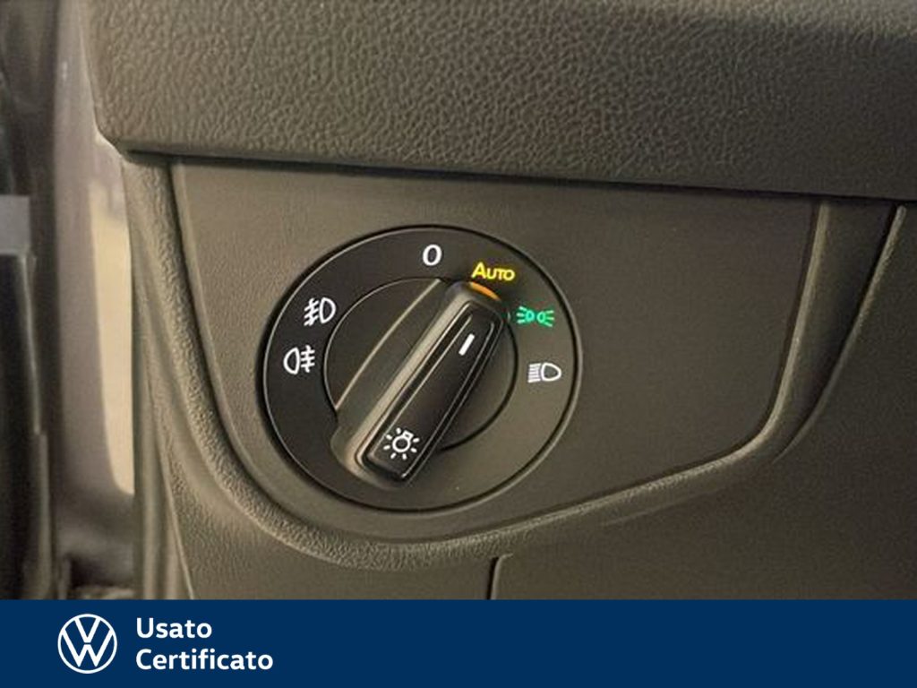 immagine usato VOLKSWAGEN Taigo 1.0 tsi r-line 110cv dsg