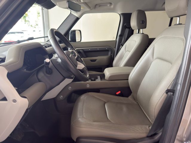 LAND ROVER DEFENDER 110 3.0D I6 250 CV AWD AUTO HARD - foto 28