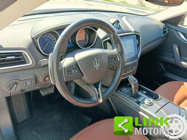 MASERATI GHIBLI V6 DIESEL GRANSPORT - foto 48
