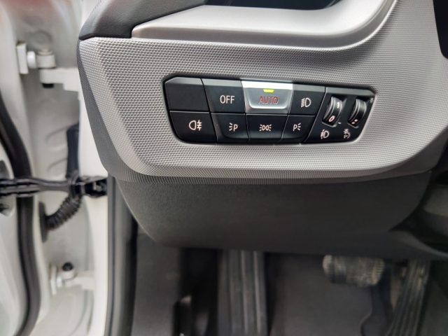 BMW 116 D 5P. BUSINESS ADVANTAGE - foto 18