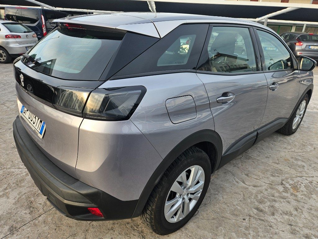 PEUGEOT 3008 BlueHDi 130 S&S EAT8 GT - 18