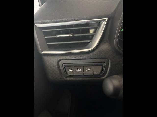 RENAULT CLIO 1.6 E-TECH HYBRID ZEN 140CV AUTO - foto 8