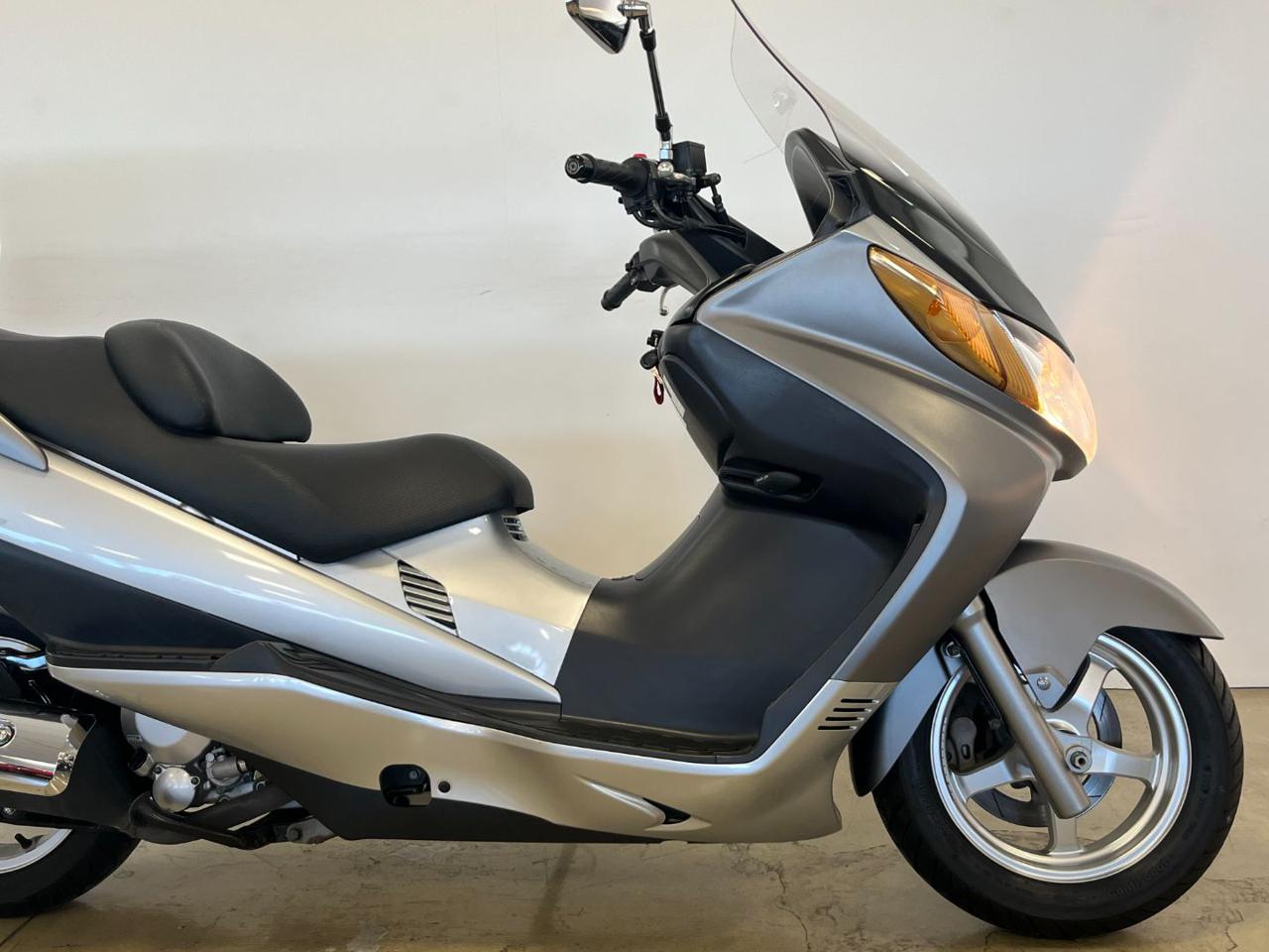 immagine usato SUZUKI Burgman AN 400 400