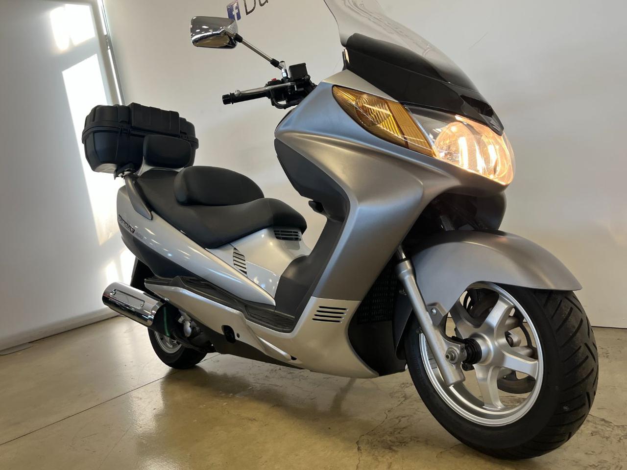 immagine usato SUZUKI Burgman AN 400 400