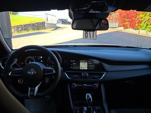 ALFA ROMEO GIULIA 2.9 V6 BI-TURBO AT8 QUADRIFOGLIO - foto 8