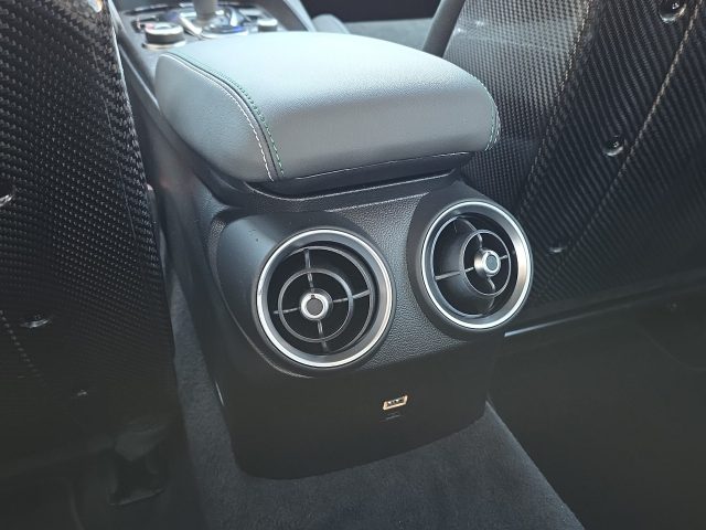 ALFA ROMEO GIULIA 2.9 V6 BI-TURBO AT8 QUADRIFOGLIO - foto 22