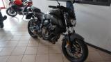 YAMAHA MT-07 naked