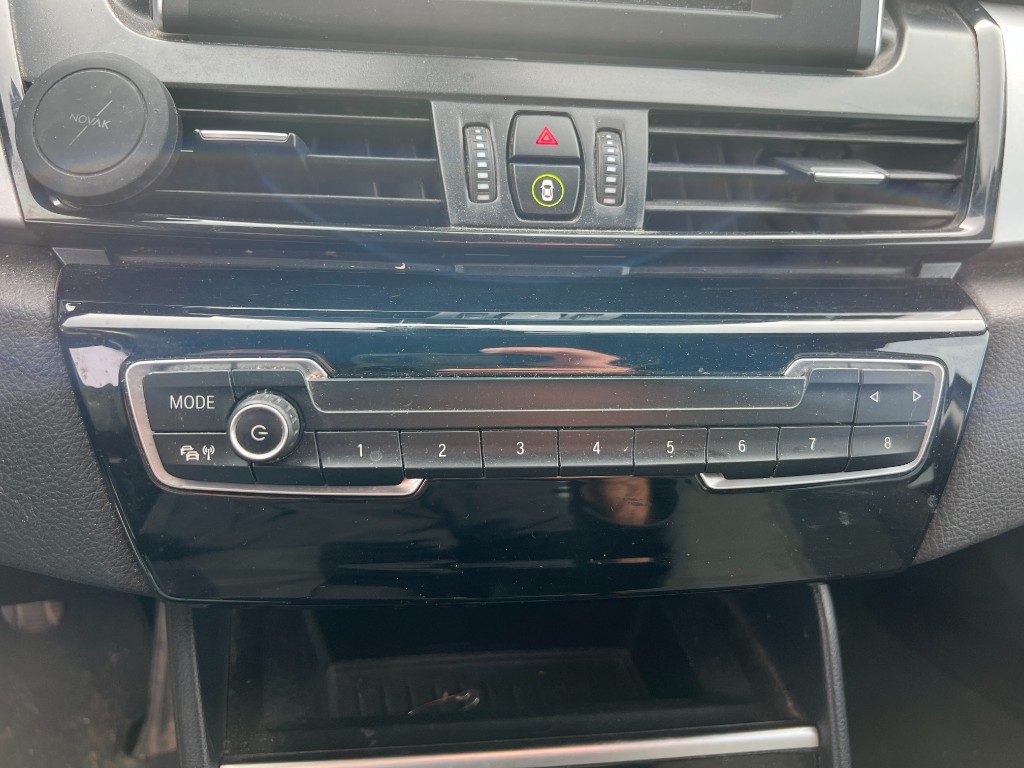 Immagine di BMW 216 d Active Tourer del 02/2016 km 235281