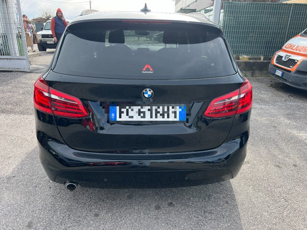 Immagine di BMW 216 d Active Tourer del 02/2016 km 235281