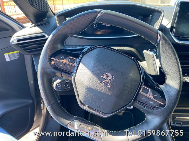 PEUGEOT 208 - foto: 4