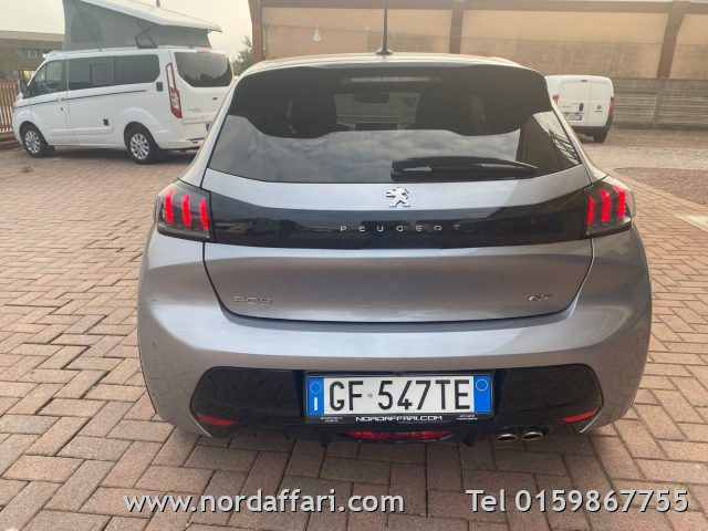 PEUGEOT 208 - foto: 22