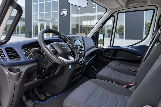 IVECO DAILY 60C18 OFFICINA MOBILE - foto 7