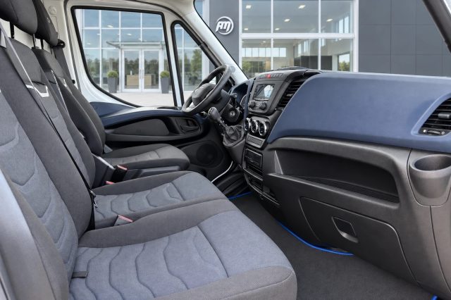 IVECO DAILY 60C18 OFFICINA MOBILE - foto 12