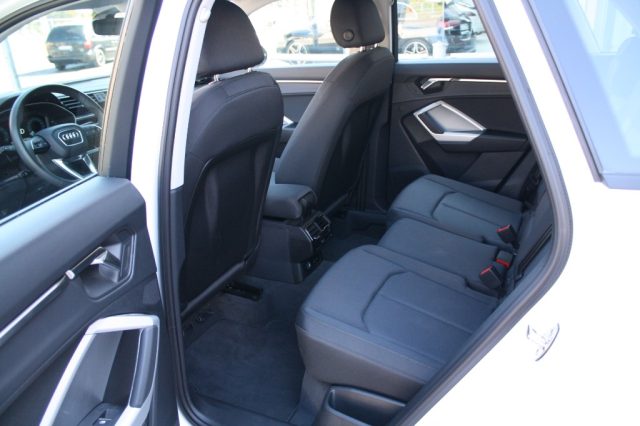 AUDI Q3 35 TDI S TRONIC BUSINESS - foto 10