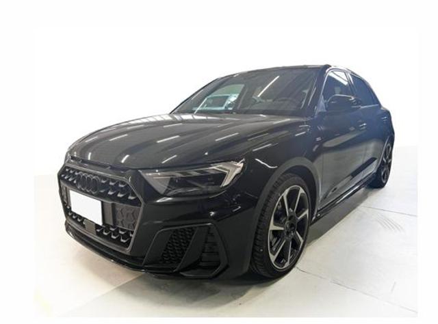 audi a1 spb 30 tfsi s tronic identity black usata