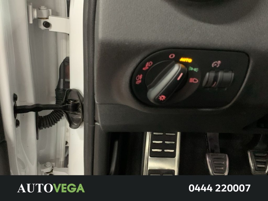 immagine usato AUDI A1 sportback 1.0 tfsi ultra admired 95cv