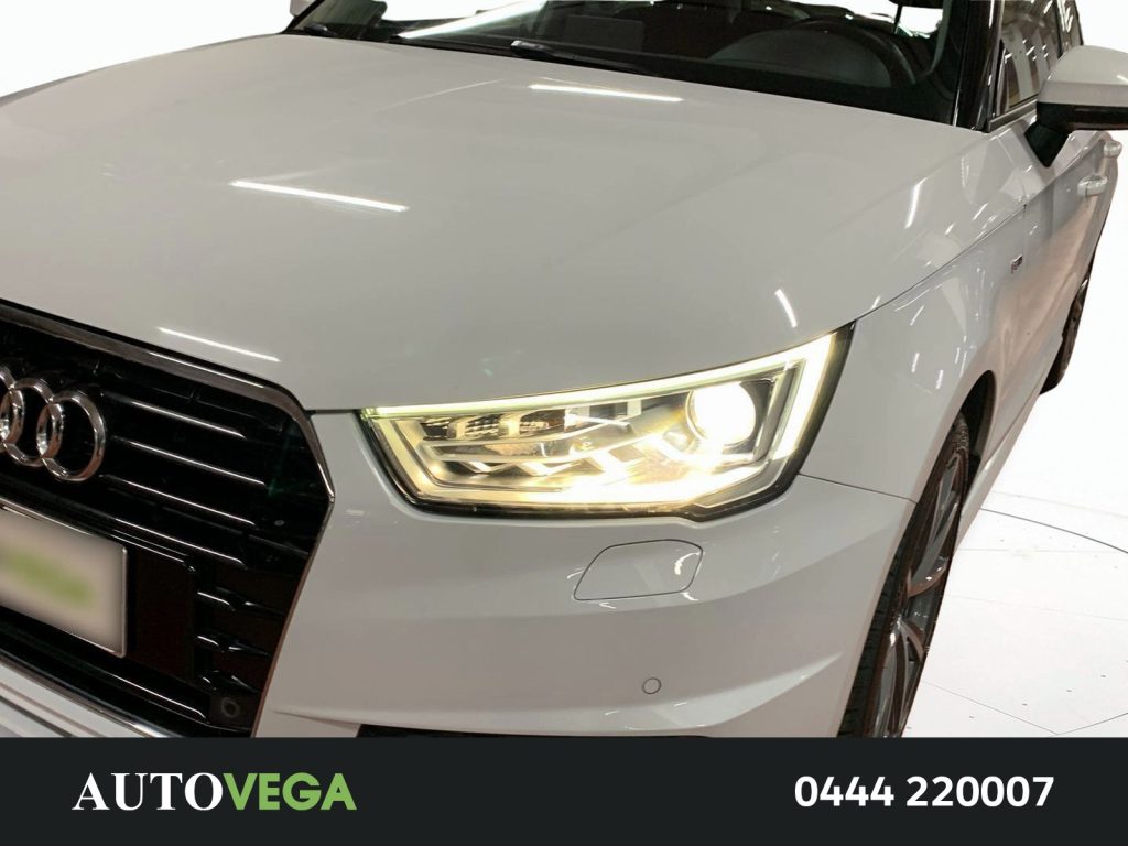 immagine usato AUDI A1 sportback 1.0 tfsi ultra admired 95cv
