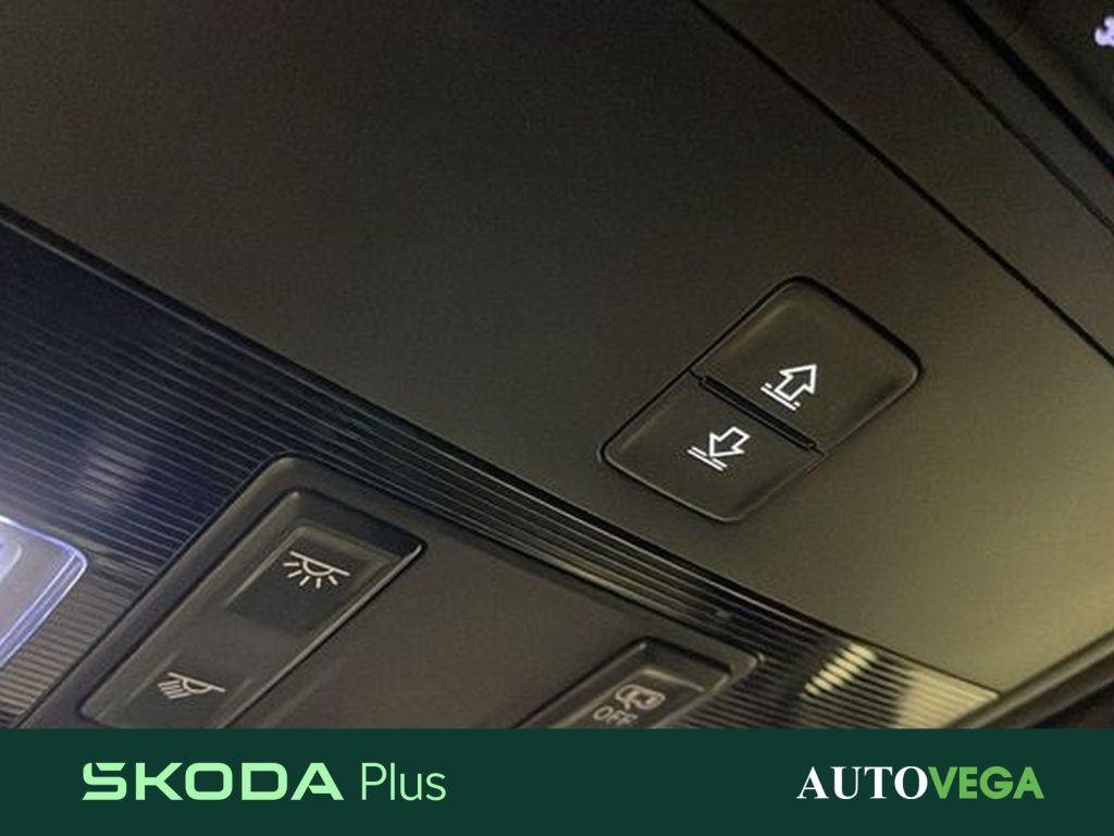 immagine usato SKODA Kamiq 1.0 tsi monte carlo 110cv