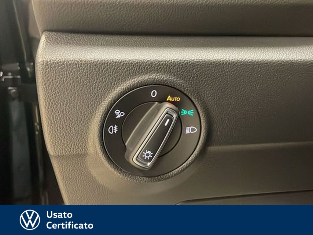 immagine usato VOLKSWAGEN T-Roc 1.5 tsi r-line dsg