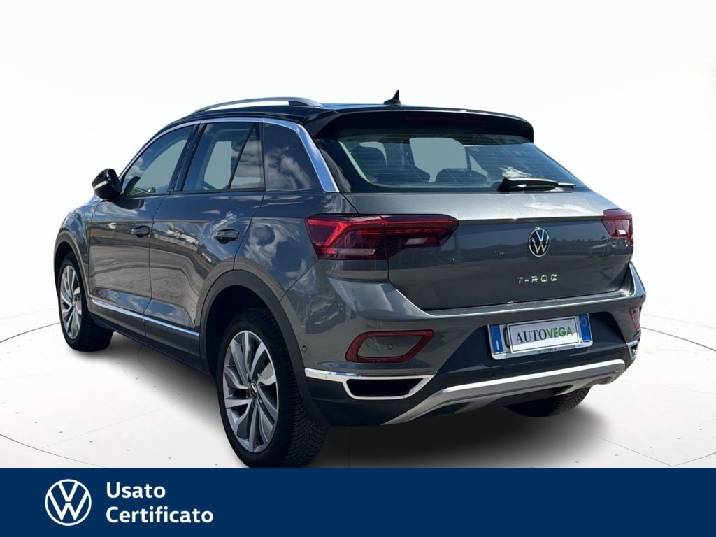 immagine usato VOLKSWAGEN T-Roc 1.0 tsi style 110cv