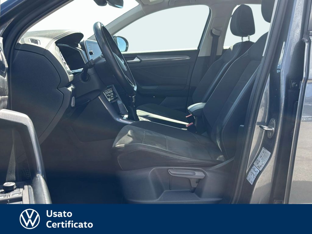 immagine usato VOLKSWAGEN T-Roc 1.0 tsi style 110cv