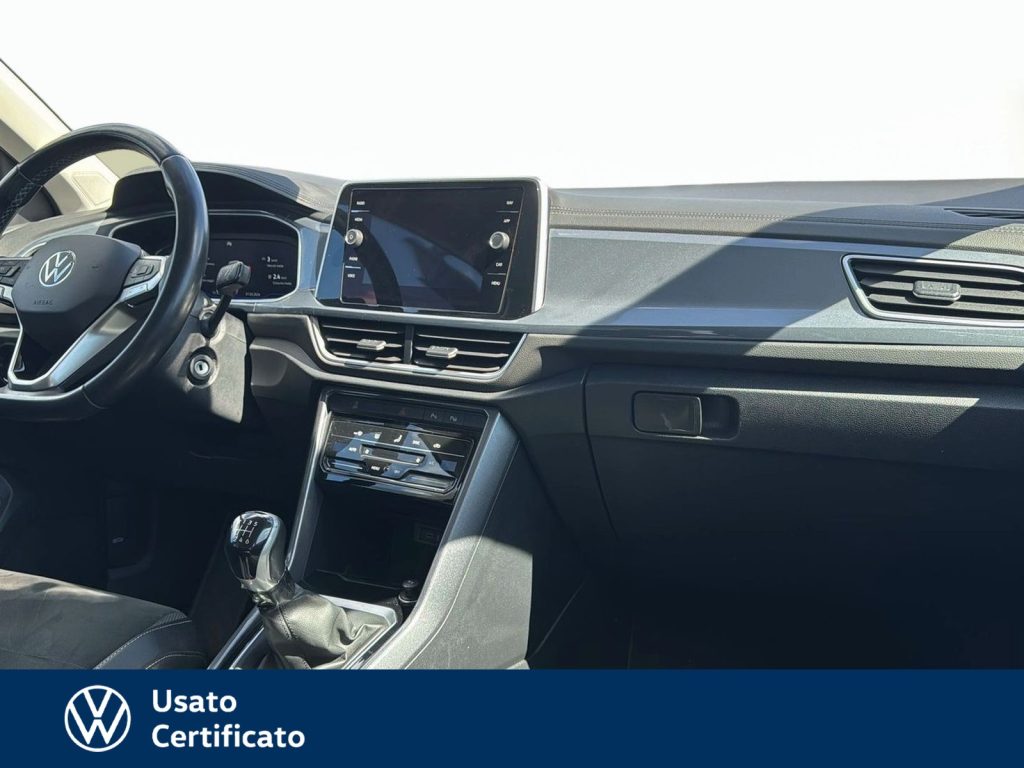 immagine usato VOLKSWAGEN T-Roc 1.0 tsi style 110cv