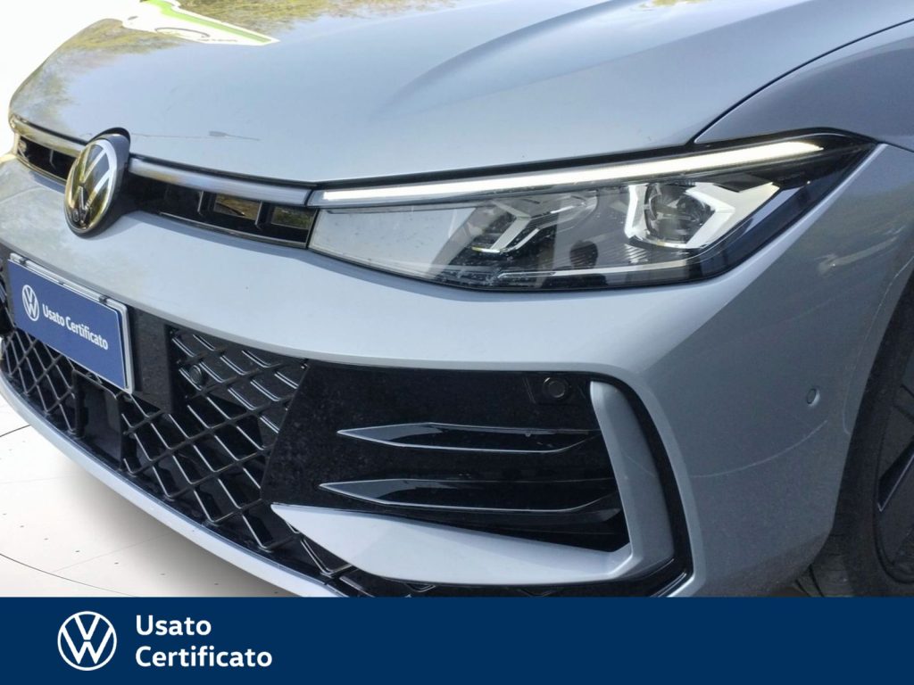immagine usato VOLKSWAGEN Passat 1.5 etsi act r-line 150cv dsg