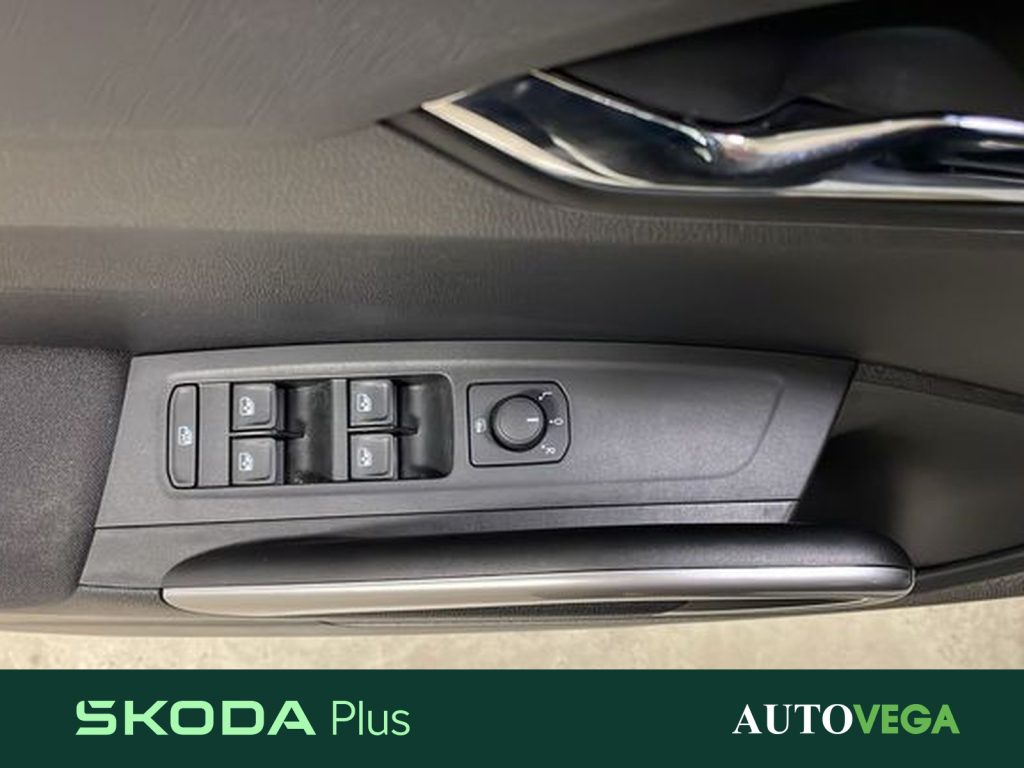 immagine usato SKODA Fabia 1.0 mpi evo style 80cv