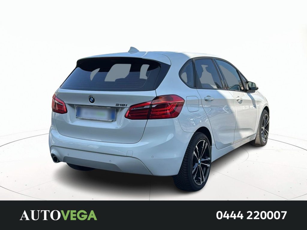 immagine usato BMW 218 218i active tourer business 140cv auto