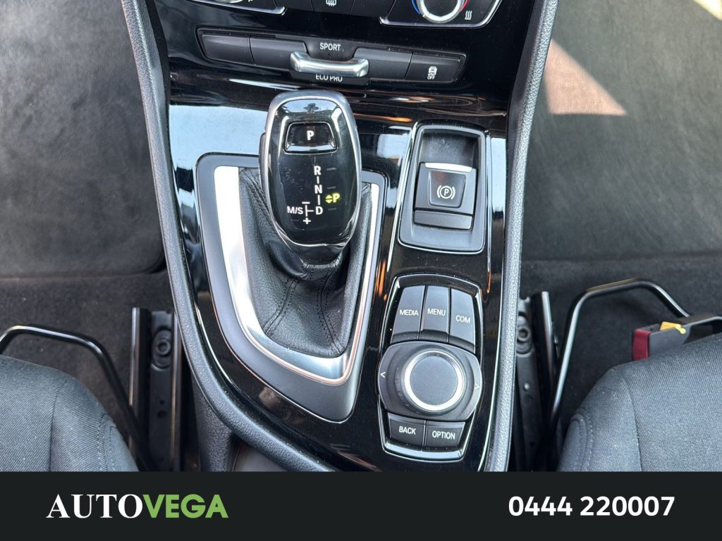 immagine usato BMW 218 218i active tourer business 140cv auto