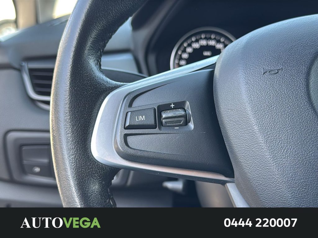 immagine usato BMW 218 218i active tourer business 140cv auto