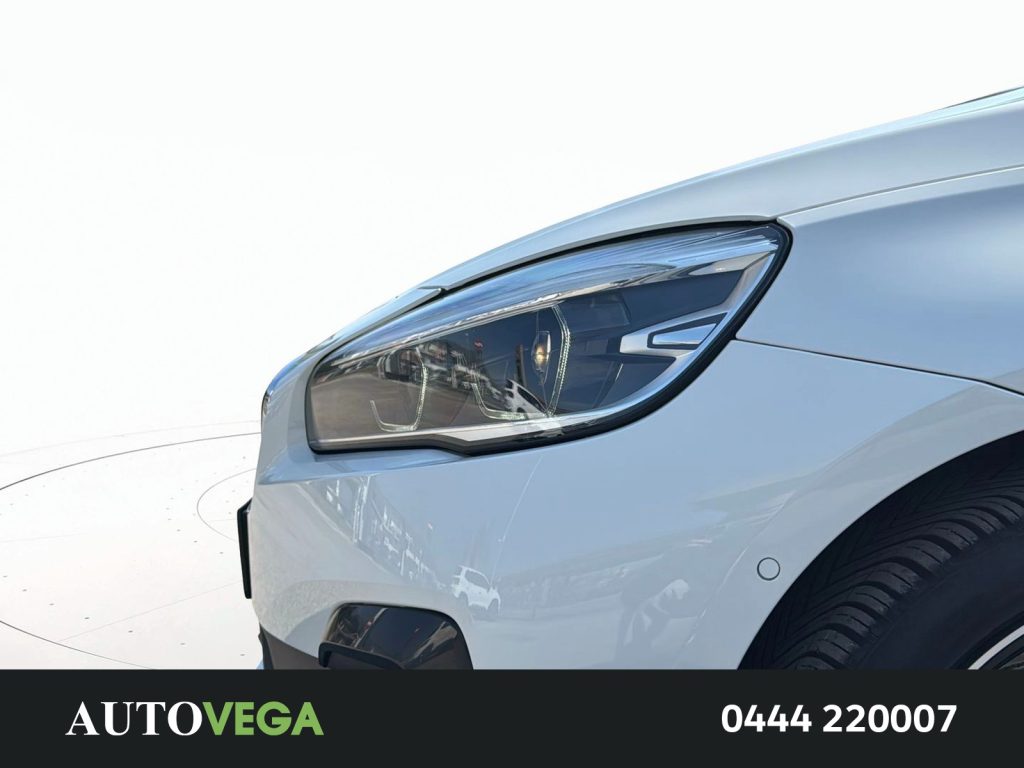 immagine usato BMW 218 218i active tourer business 140cv auto