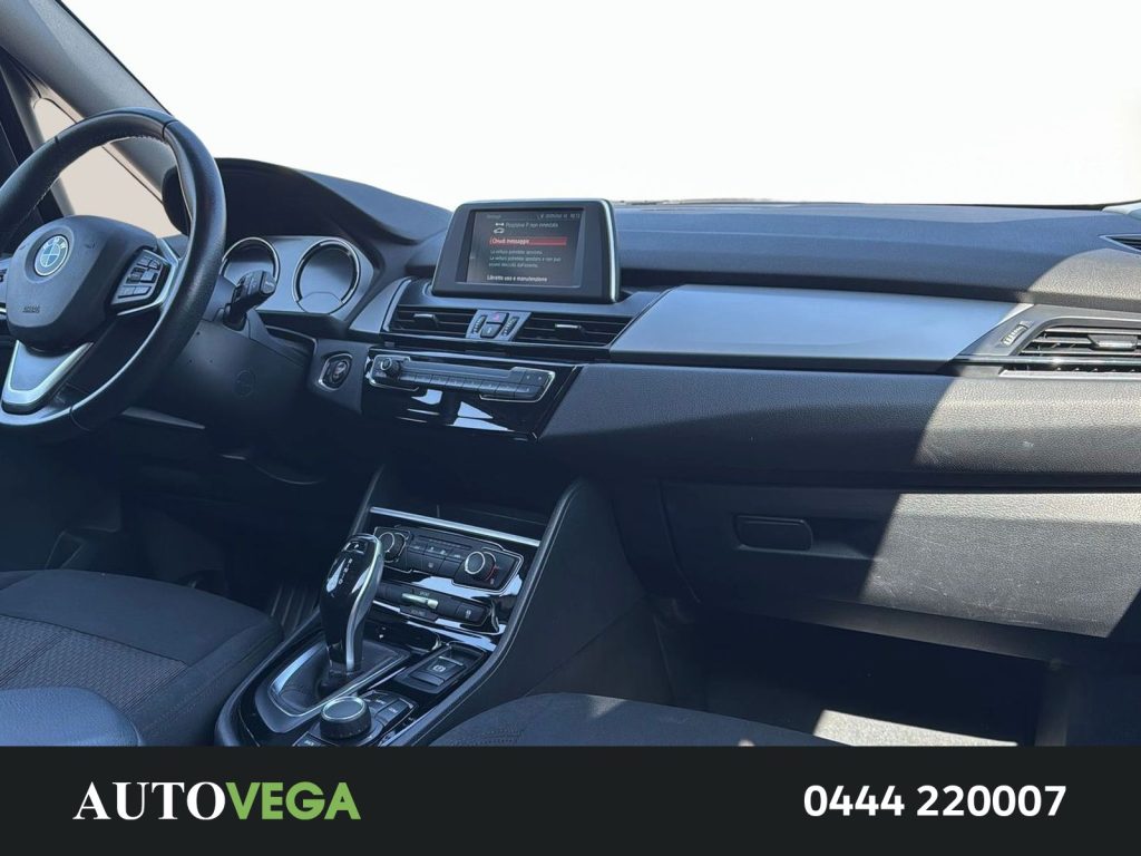immagine usato BMW 218 218i active tourer business 140cv auto