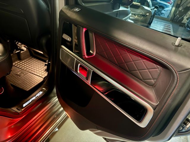 MERCEDES-BENZ G 63 AMG S.W. - foto 28