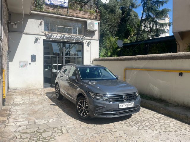 volkswagen tiguan 1.5 tsi 150 cv dsg act life usata