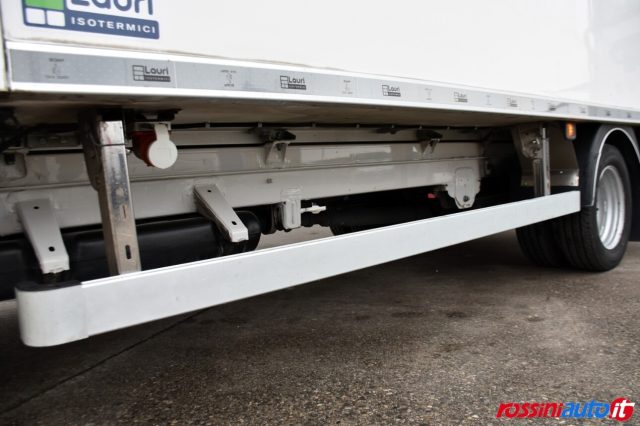MAN TGE 6.180 5.5T 2.0 BITDI 177 CV RWD  - foto 30