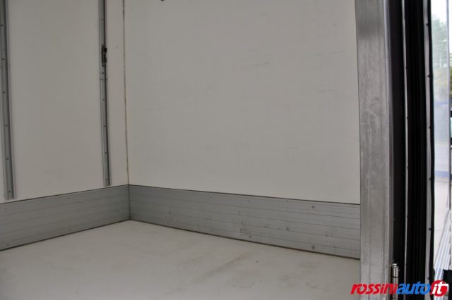 MAN TGE 6.180 5.5T 2.0 BITDI 177 CV RWD  - foto 47