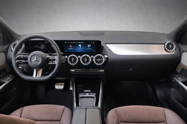 MERCEDES-BENZ GLA 250 E HYBRID EQ AMG LINE ADVANCED PL - foto 7