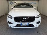 VOLVO XC60 B4 (d) AWD Geartronic Momentum *GANCIO TRAINO*