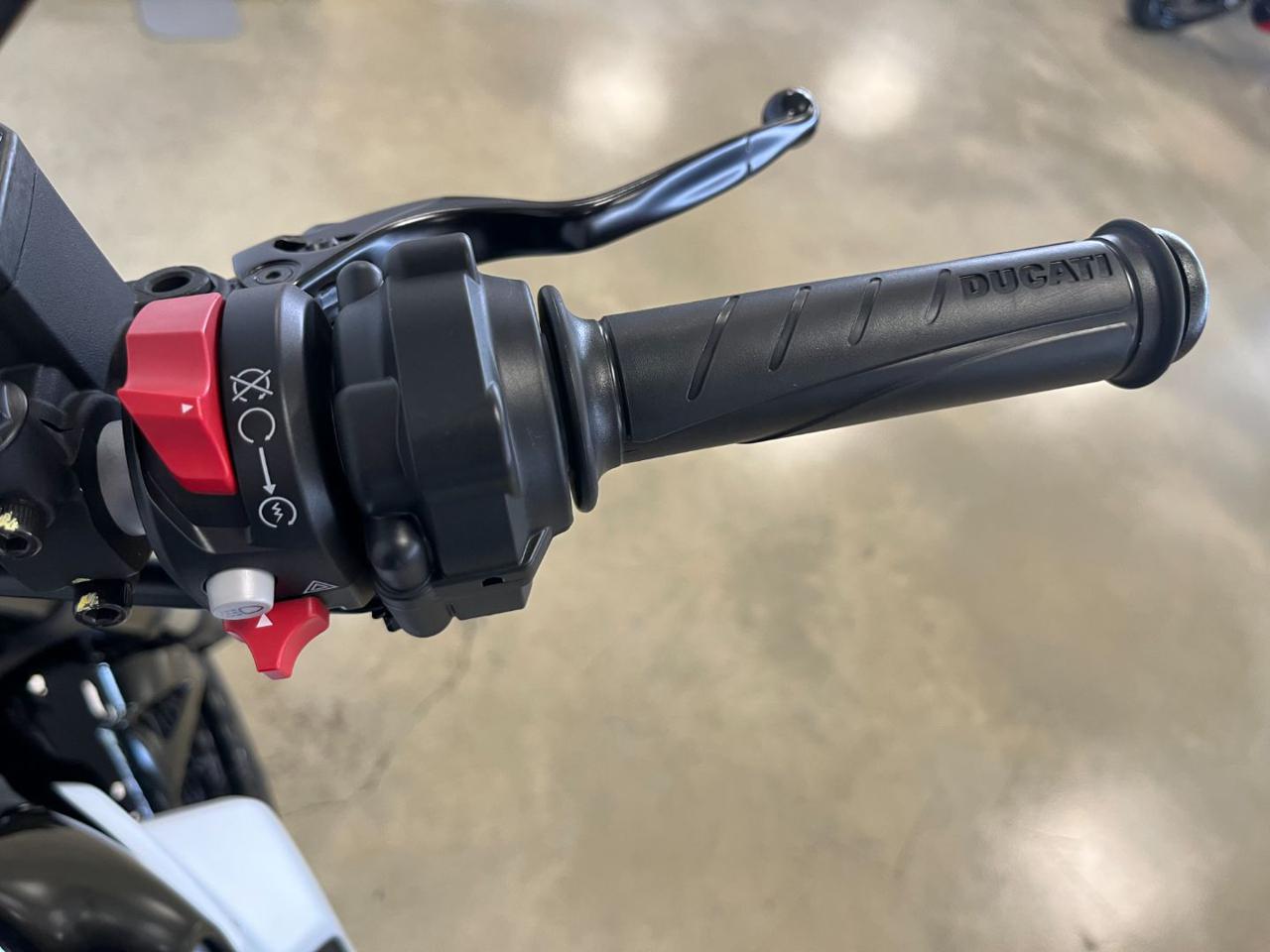 immagine usato DUCATI Scrambler 800 ICON DARK